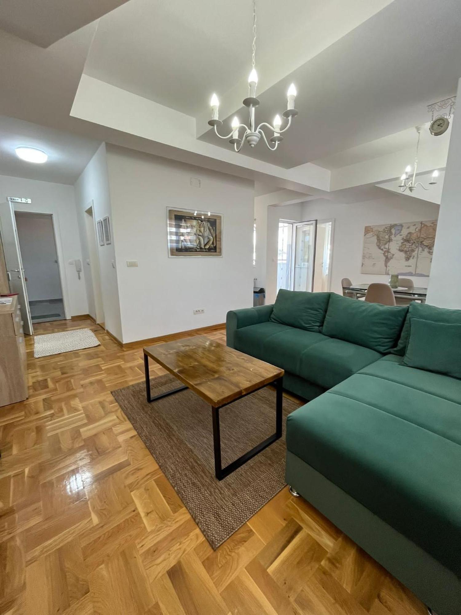 Apartman Mia Centar Kruševac Exteriér fotografie