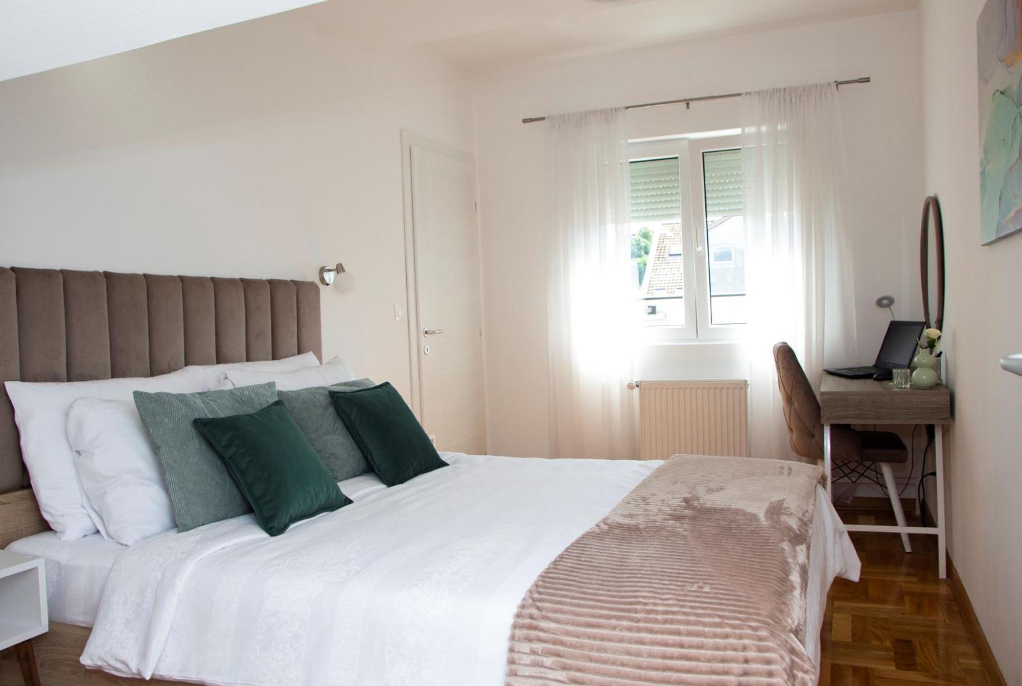 Apartman Mia Centar Kruševac Exteriér fotografie